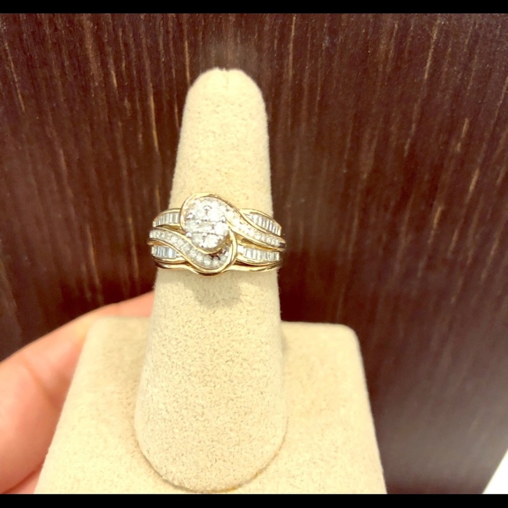 ** SOLD ** Diamond Ring Set